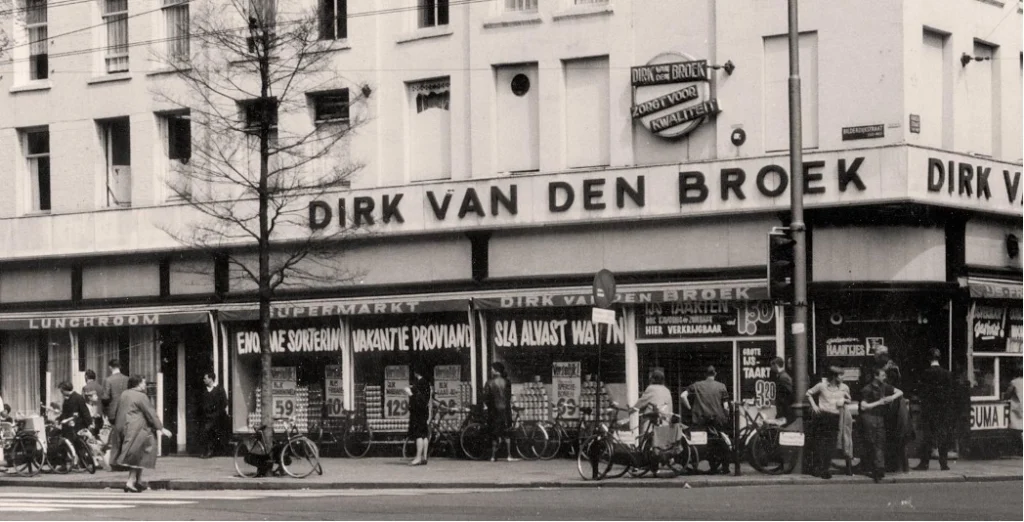 Uit de geschiedenis van Dirk van den Broek - Kruideniersmuseum